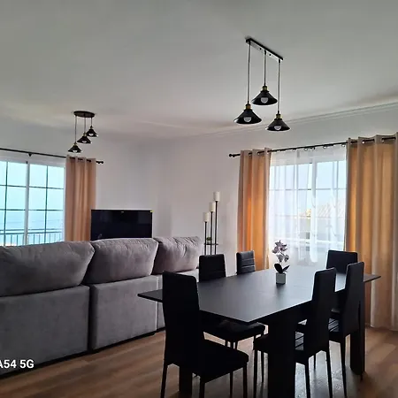 Figueira's House By The Atlantic *