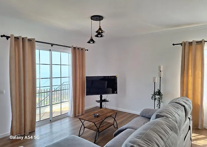 Nyaraló Figueira's House By The Atlantic